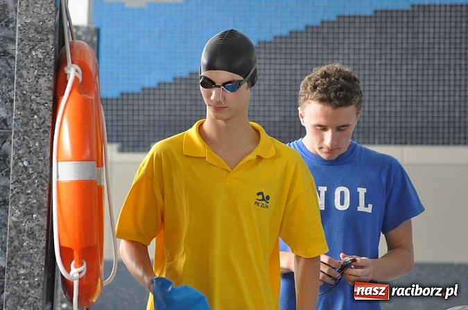 Zdjęcie w galerii na portalu naszraciborz.pl: Puchar Sprintu na krytej pływalni SMS-u wiadomości z regionu