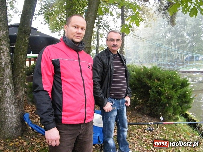 Zdjęcie w galerii na portalu naszraciborz.pl: Na stawie przy Aquabraxie odbyły się zawody wędkarskie wiadomości z regionu