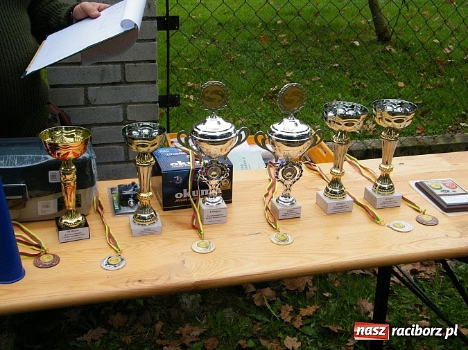 Zdjęcie w galerii na portalu naszraciborz.pl: Na stawie przy Aquabraxie odbyły się zawody wędkarskie wiadomości z regionu