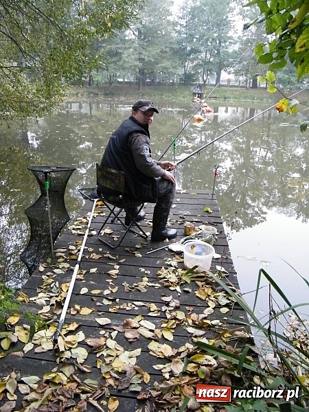 Zdjęcie w galerii na portalu naszraciborz.pl: Na stawie przy Aquabraxie odbyły się zawody wędkarskie wiadomości z regionu