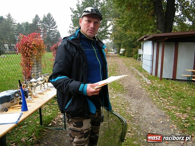 Zdjęcie w galerii na portalu naszraciborz.pl: Na stawie przy Aquabraxie odbyły się zawody wędkarskie wiadomości z regionu