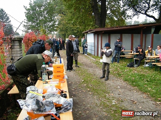 Zdjęcie w galerii na portalu naszraciborz.pl: Na stawie przy Aquabraxie odbyły się zawody wędkarskie wiadomości z regionu
