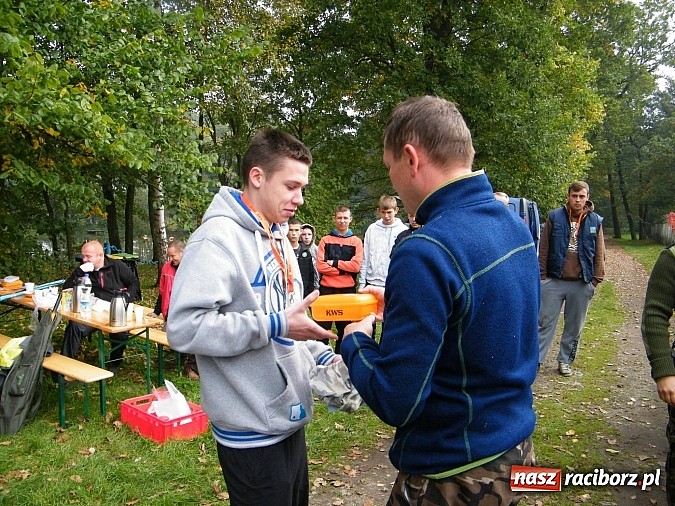 Zdjęcie w galerii na portalu naszraciborz.pl: Na stawie przy Aquabraxie odbyły się zawody wędkarskie wiadomości z regionu