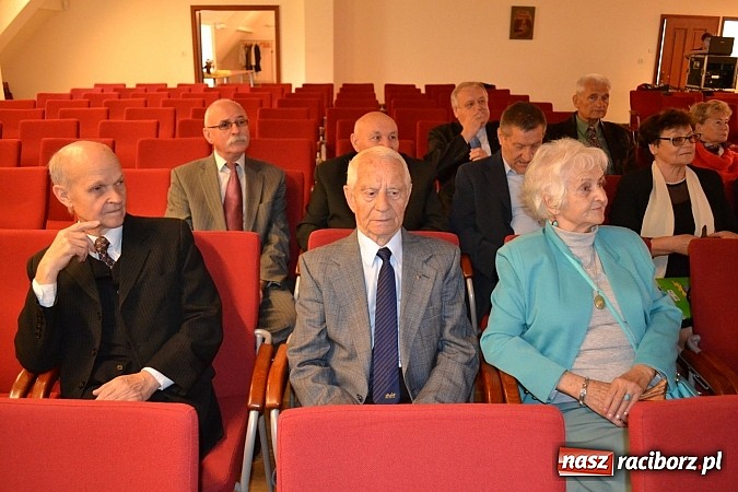 Zdjęcie w galerii na portalu naszraciborz.pl: Dobro Ojczyzny świętowało 5-lecie działalności na zamku  wiadomości z regionu