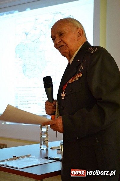 Zdjęcie w galerii na portalu naszraciborz.pl: Dobro Ojczyzny świętowało 5-lecie działalności na zamku  wiadomości z regionu