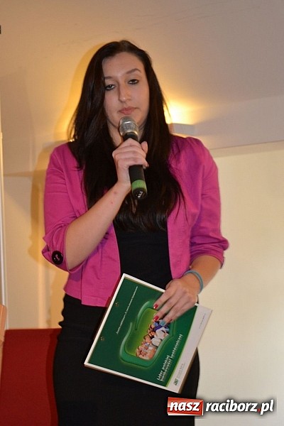 Zdjęcie w galerii na portalu naszraciborz.pl: Dobro Ojczyzny świętowało 5-lecie działalności na zamku  wiadomości z regionu