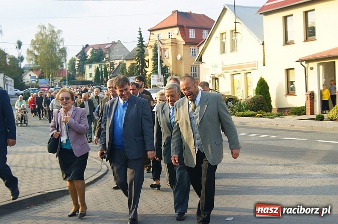 Zdjęcie w galerii na portalu naszraciborz.pl: Mniejszość niemiecka spotkała się dziś w Pietrowicach Wielkich wiadomości z regionu