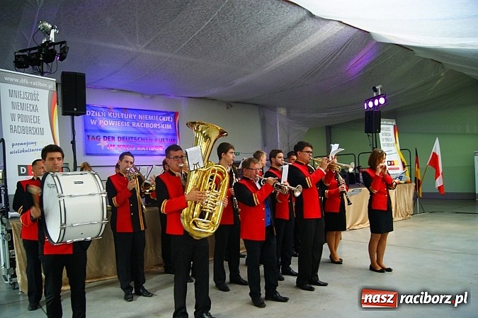 Zdjęcie w galerii na portalu naszraciborz.pl: Mniejszość niemiecka spotkała się dziś w Pietrowicach Wielkich wiadomości z regionu