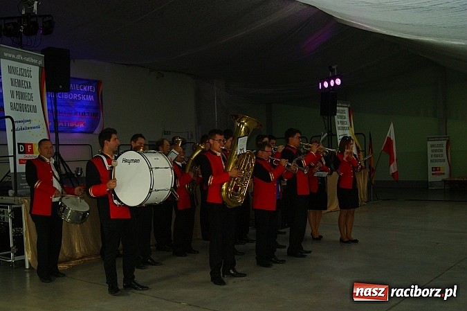 Zdjęcie w galerii na portalu naszraciborz.pl: Mniejszość niemiecka spotkała się dziś w Pietrowicach Wielkich wiadomości z regionu