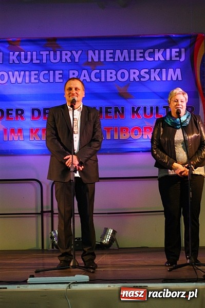 Zdjęcie w galerii na portalu naszraciborz.pl: Mniejszość niemiecka spotkała się dziś w Pietrowicach Wielkich wiadomości z regionu