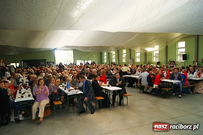 Zdjęcie w galerii na portalu naszraciborz.pl: Mniejszość niemiecka spotkała się dziś w Pietrowicach Wielkich wiadomości z regionu
