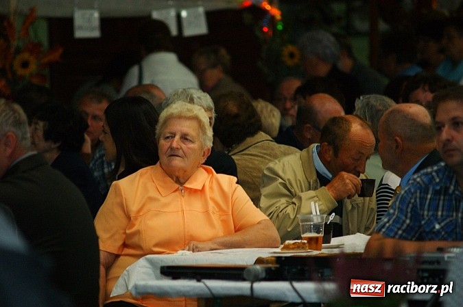 Zdjęcie w galerii na portalu naszraciborz.pl: Mniejszość niemiecka spotkała się dziś w Pietrowicach Wielkich wiadomości z regionu