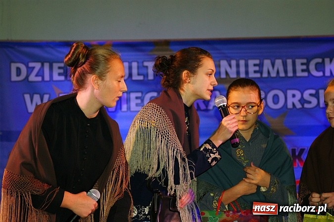 Zdjęcie w galerii na portalu naszraciborz.pl: Mniejszość niemiecka spotkała się dziś w Pietrowicach Wielkich wiadomości z regionu