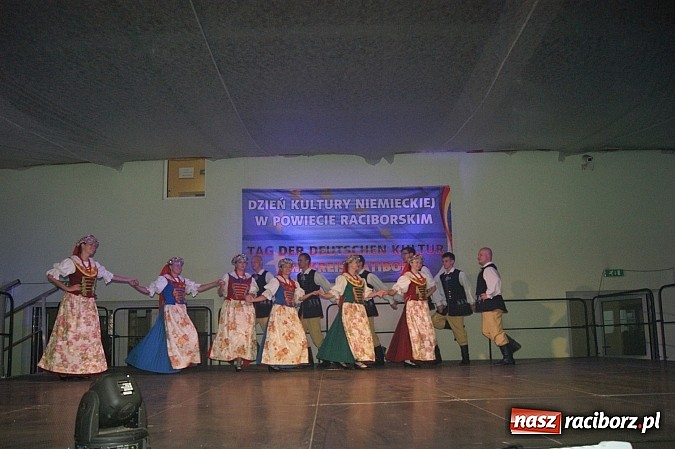 Zdjęcie w galerii na portalu naszraciborz.pl: Mniejszość niemiecka spotkała się dziś w Pietrowicach Wielkich wiadomości z regionu