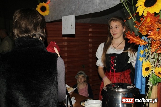 Zdjęcie w galerii na portalu naszraciborz.pl: Mniejszość niemiecka spotkała się dziś w Pietrowicach Wielkich wiadomości z regionu