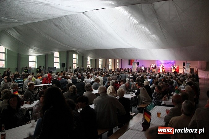 Zdjęcie w galerii na portalu naszraciborz.pl: Mniejszość niemiecka spotkała się dziś w Pietrowicach Wielkich wiadomości z regionu