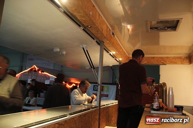 Zdjęcie w galerii na portalu naszraciborz.pl: Mniejszość niemiecka spotkała się dziś w Pietrowicach Wielkich wiadomości z regionu