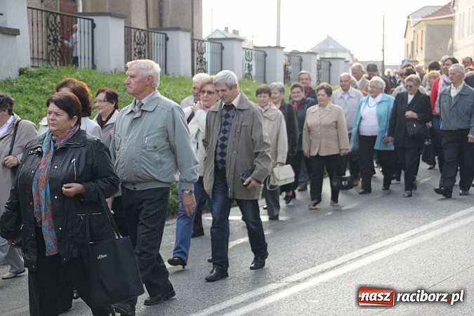 Zdjęcie w galerii na portalu naszraciborz.pl: Mniejszość niemiecka spotkała się dziś w Pietrowicach Wielkich wiadomości z regionu