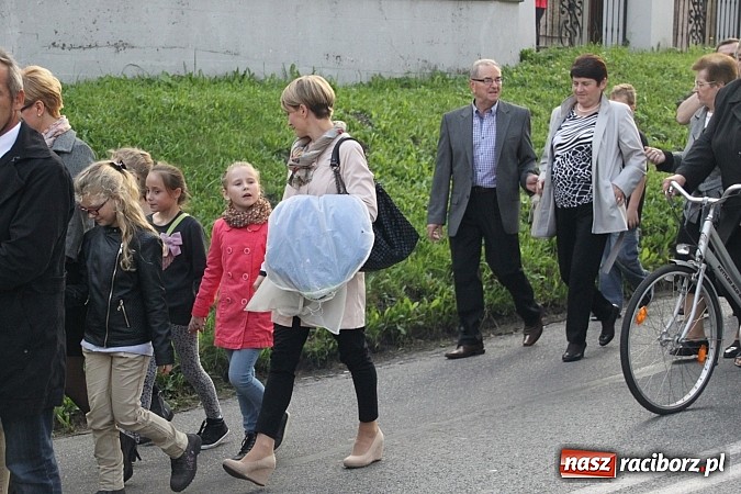 Zdjęcie w galerii na portalu naszraciborz.pl: Mniejszość niemiecka spotkała się dziś w Pietrowicach Wielkich wiadomości z regionu