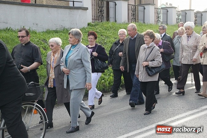 Zdjęcie w galerii na portalu naszraciborz.pl: Mniejszość niemiecka spotkała się dziś w Pietrowicach Wielkich wiadomości z regionu
