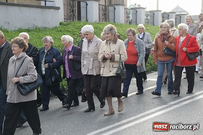 Zdjęcie w galerii na portalu naszraciborz.pl: Mniejszość niemiecka spotkała się dziś w Pietrowicach Wielkich wiadomości z regionu