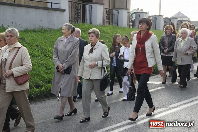 Zdjęcie w galerii na portalu naszraciborz.pl: Mniejszość niemiecka spotkała się dziś w Pietrowicach Wielkich wiadomości z regionu