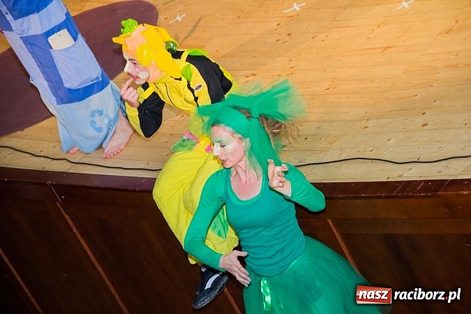 Zdjęcie w galerii na portalu naszraciborz.pl: Eko-niedziela. W świecie Segregonii w RCK wiadomości z regionu