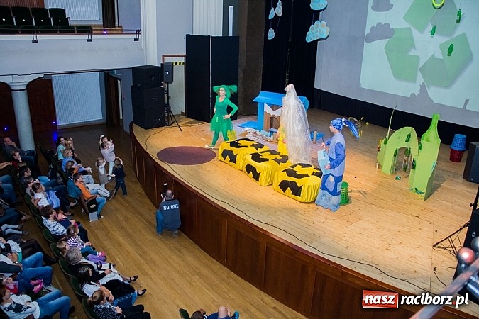 Zdjęcie w galerii na portalu naszraciborz.pl: Eko-niedziela. W świecie Segregonii w RCK wiadomości z regionu