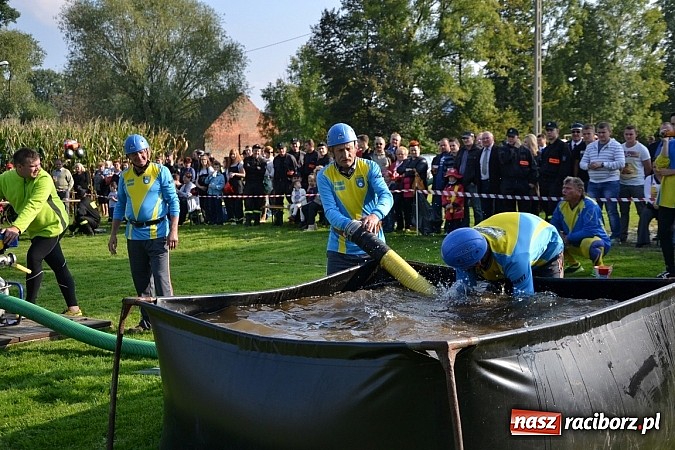 Zdjęcie w galerii na portalu naszraciborz.pl: Druhowie z Rudyszwałdu świętowali 90-lecie  wiadomości z regionu