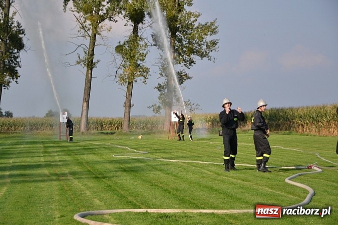 Zdjęcie w galerii na portalu naszraciborz.pl: Druhowie z Rudyszwałdu świętowali 90-lecie  wiadomości z regionu