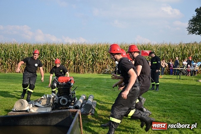 Zdjęcie w galerii na portalu naszraciborz.pl: Druhowie z Rudyszwałdu świętowali 90-lecie  wiadomości z regionu