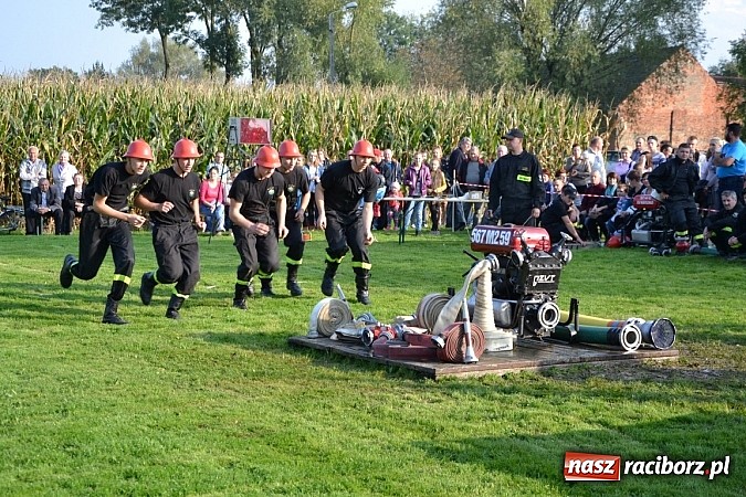 Zdjęcie w galerii na portalu naszraciborz.pl: Druhowie z Rudyszwałdu świętowali 90-lecie  wiadomości z regionu