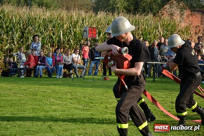 Zdjęcie w galerii na portalu naszraciborz.pl: Druhowie z Rudyszwałdu świętowali 90-lecie  wiadomości z regionu