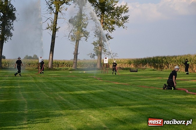 Zdjęcie w galerii na portalu naszraciborz.pl: Druhowie z Rudyszwałdu świętowali 90-lecie  wiadomości z regionu