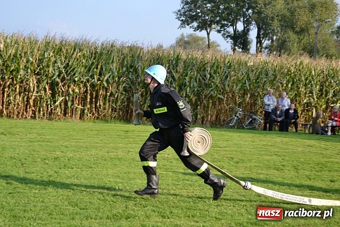 Zdjęcie w galerii na portalu naszraciborz.pl: Druhowie z Rudyszwałdu świętowali 90-lecie  wiadomości z regionu