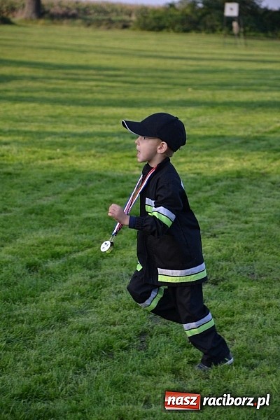 Zdjęcie w galerii na portalu naszraciborz.pl: Druhowie z Rudyszwałdu świętowali 90-lecie  wiadomości z regionu