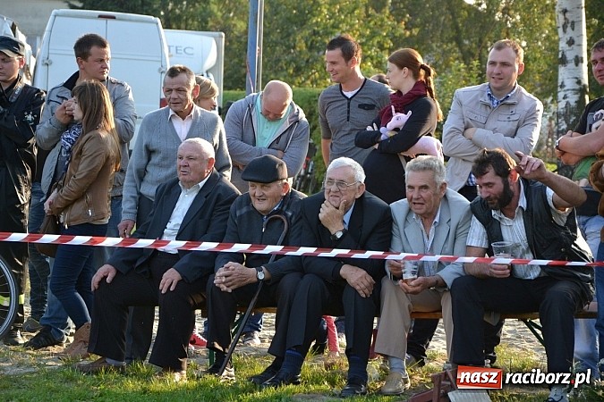 Zdjęcie w galerii na portalu naszraciborz.pl: Druhowie z Rudyszwałdu świętowali 90-lecie  wiadomości z regionu