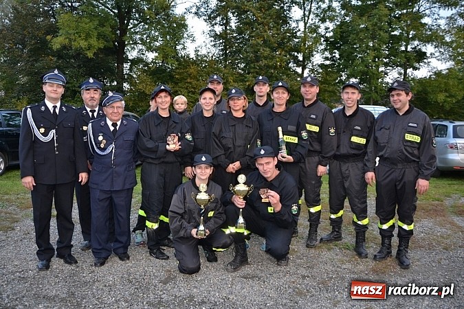 Zdjęcie w galerii na portalu naszraciborz.pl: Druhowie z Rudyszwałdu świętowali 90-lecie  wiadomości z regionu