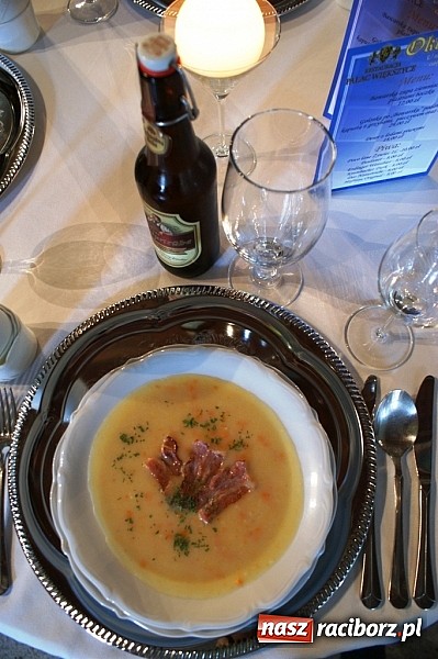 Zdjęcie w galerii na portalu naszraciborz.pl: Początek jesieni w bawarskim stylu w restauracji Pałac Większyce! wiadomości z regionu