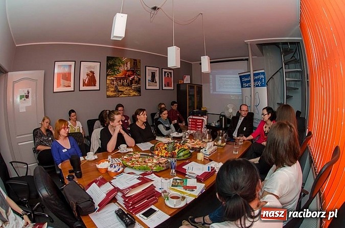 Zdjęcie w galerii na portalu naszraciborz.pl: Polskie Stowarzyszenie Chorych na Hashimoto ma sw&oacute;j oddział w Raciborzu wiadomości z regionu