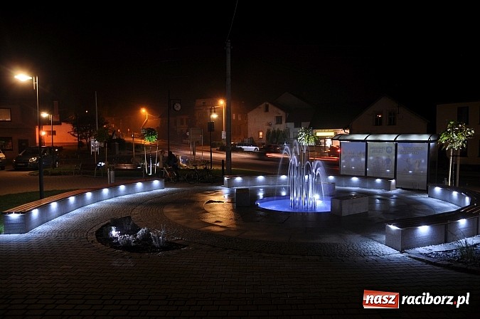 Zdjęcie w galerii na portalu naszraciborz.pl: Tak teraz wygląda centrum Pietrowic Wielkich wiadomości z regionu