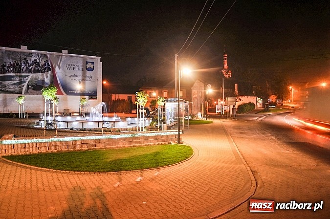Zdjęcie w galerii na portalu naszraciborz.pl: Tak teraz wygląda centrum Pietrowic Wielkich wiadomości z regionu