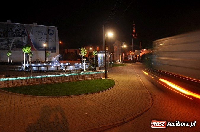 Zdjęcie w galerii na portalu naszraciborz.pl: Tak teraz wygląda centrum Pietrowic Wielkich wiadomości z regionu