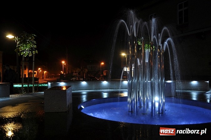 Zdjęcie w galerii na portalu naszraciborz.pl: Tak teraz wygląda centrum Pietrowic Wielkich wiadomości z regionu