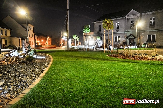 Zdjęcie w galerii na portalu naszraciborz.pl: Tak teraz wygląda centrum Pietrowic Wielkich wiadomości z regionu