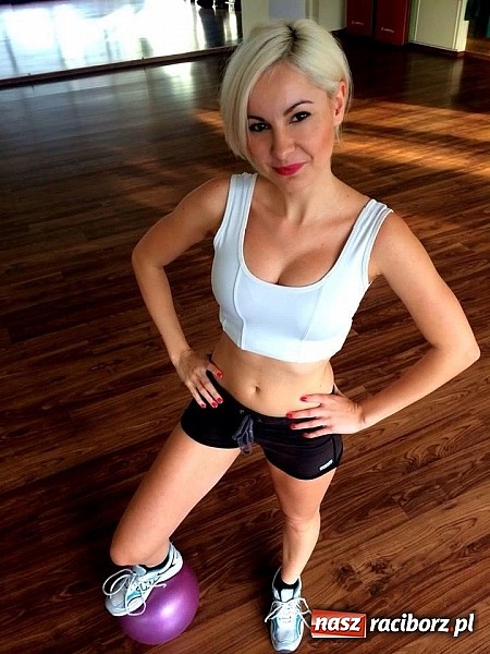 Zdjęcie w galerii na portalu naszraciborz.pl: Hania Hołek pozazdrościła figury Górniak i Steczkowskiej wiadomości z regionu