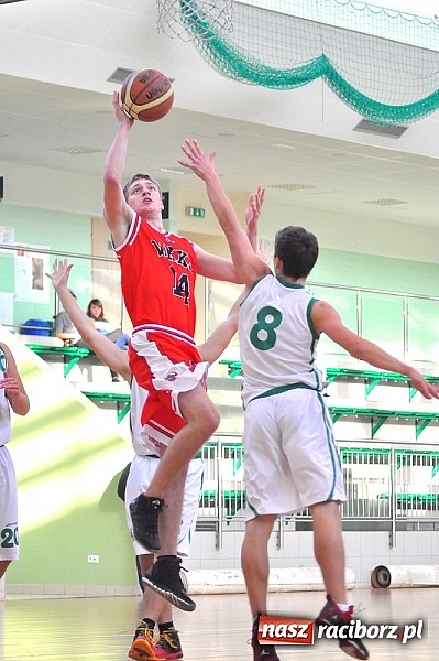 Zdjęcie w galerii na portalu naszraciborz.pl: Udana inauguracja sezonu. Juniorzy RKK pokonali Rybnik wiadomości z regionu