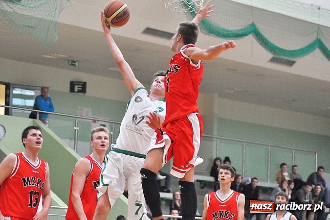 Zdjęcie w galerii na portalu naszraciborz.pl: Udana inauguracja sezonu. Juniorzy RKK pokonali Rybnik wiadomości z regionu