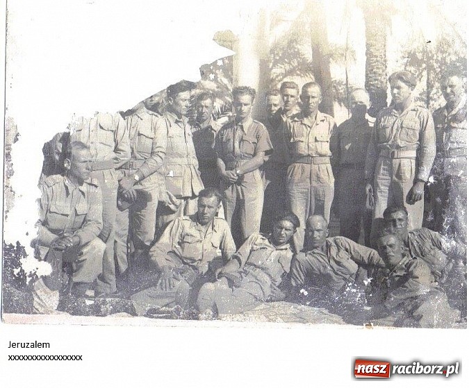 Zdjęcie w galerii na portalu naszraciborz.pl: Nikczemnieją narody, których żołnierskie mogiły pokrywa kurz zapomnienia wiadomości z regionu