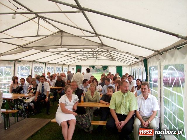 Zdjęcie w galerii na portalu naszraciborz.pl: Mecze dla kibiców, odznaki dla zasłużonych wiadomości z regionu